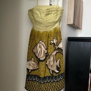 Chic Strapless Fish Print Dress in Yellow and Brown